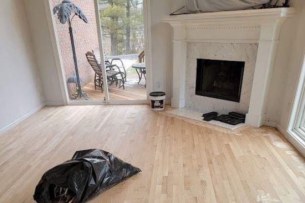 white-oak-hardwood-flooring-plymouth-385016C88-8EB3-7367-6613-10431A928920.jpg