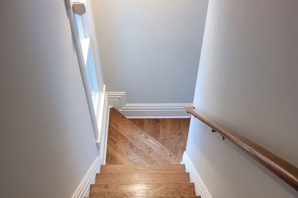 provincial-hardwood-flooring-installation-stairs-compressed2D5F7C97-8A83-09F8-4FC3-AEE2FE4D0D08.jpg